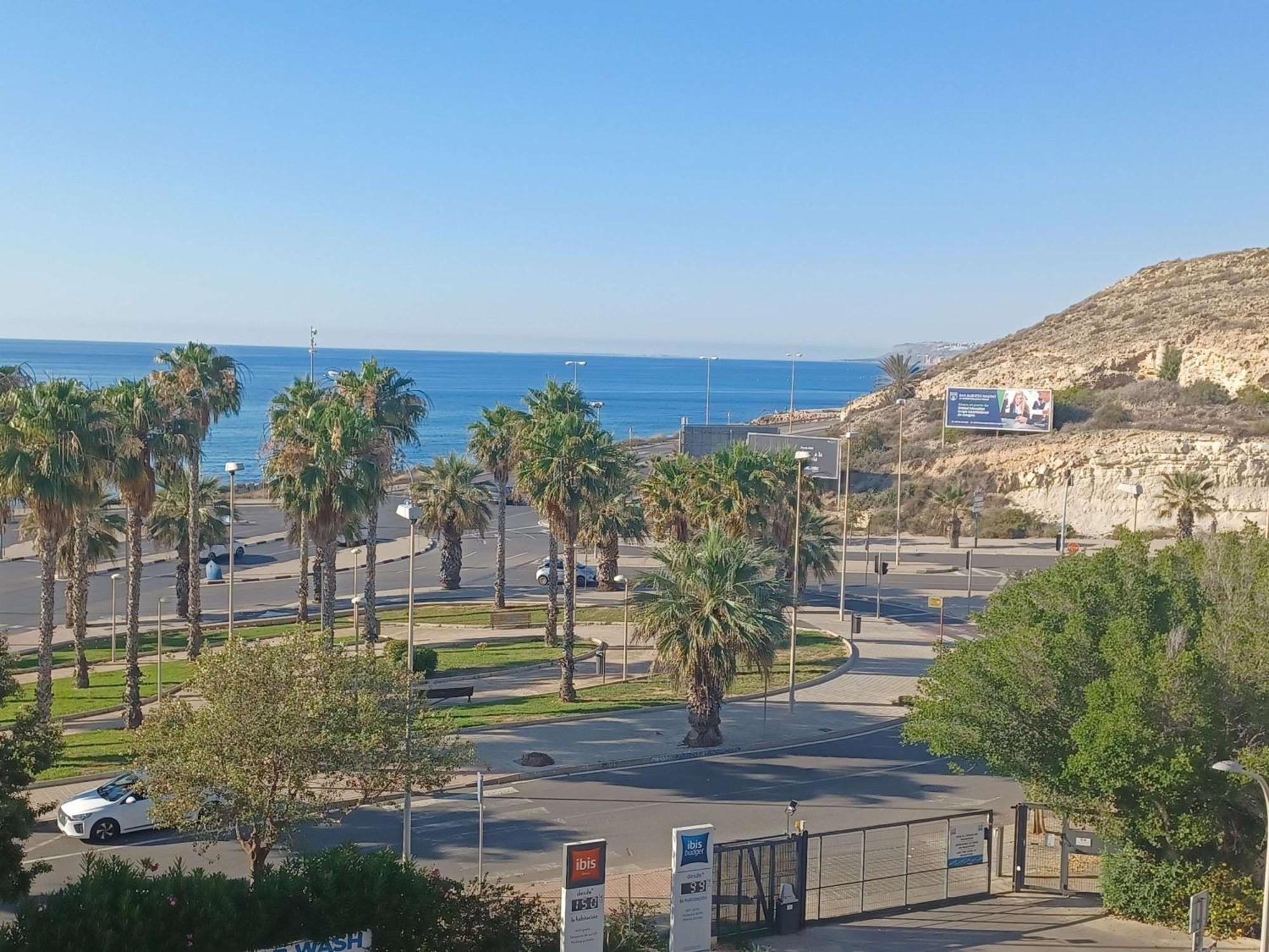 Ibis Budget Alicante Pension Sin Comedor Exteriér fotografie